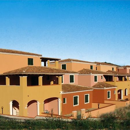 Appartamenti Le Ginestre E Gli Oleandri Cala Liberotto Extérieur photo