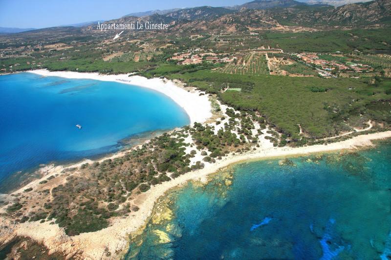 Appartamenti Le Ginestre E Gli Oleandri Cala Liberotto Extérieur photo